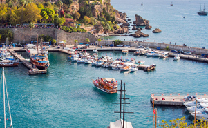 تركيا تهدف إلى استقبال 57 مليون سائح خلال العام الجاري