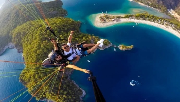 كل ما يجب معرفته عن القفز المظلي في فتحية