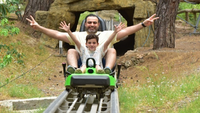 فانتاستيك بارك الترفيهي