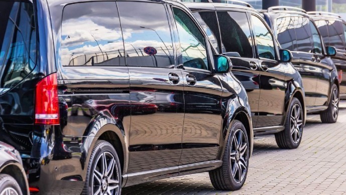 استأجر سيارة مع سائق في ألانيا