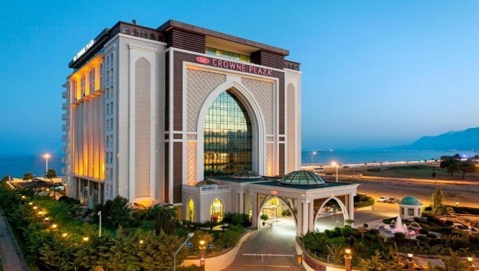 كروان بلازا | Crowne Plaza